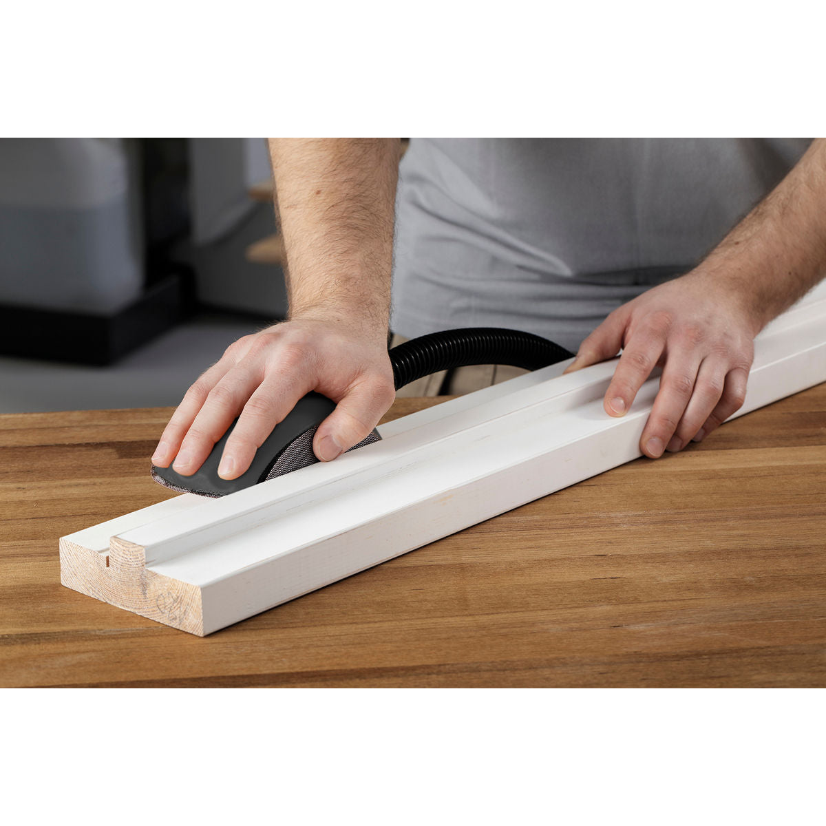 Mirka 6 Inch Roundy Dust-Free Vacuum Sanding Block - Feature View | UnitedFinish.com
