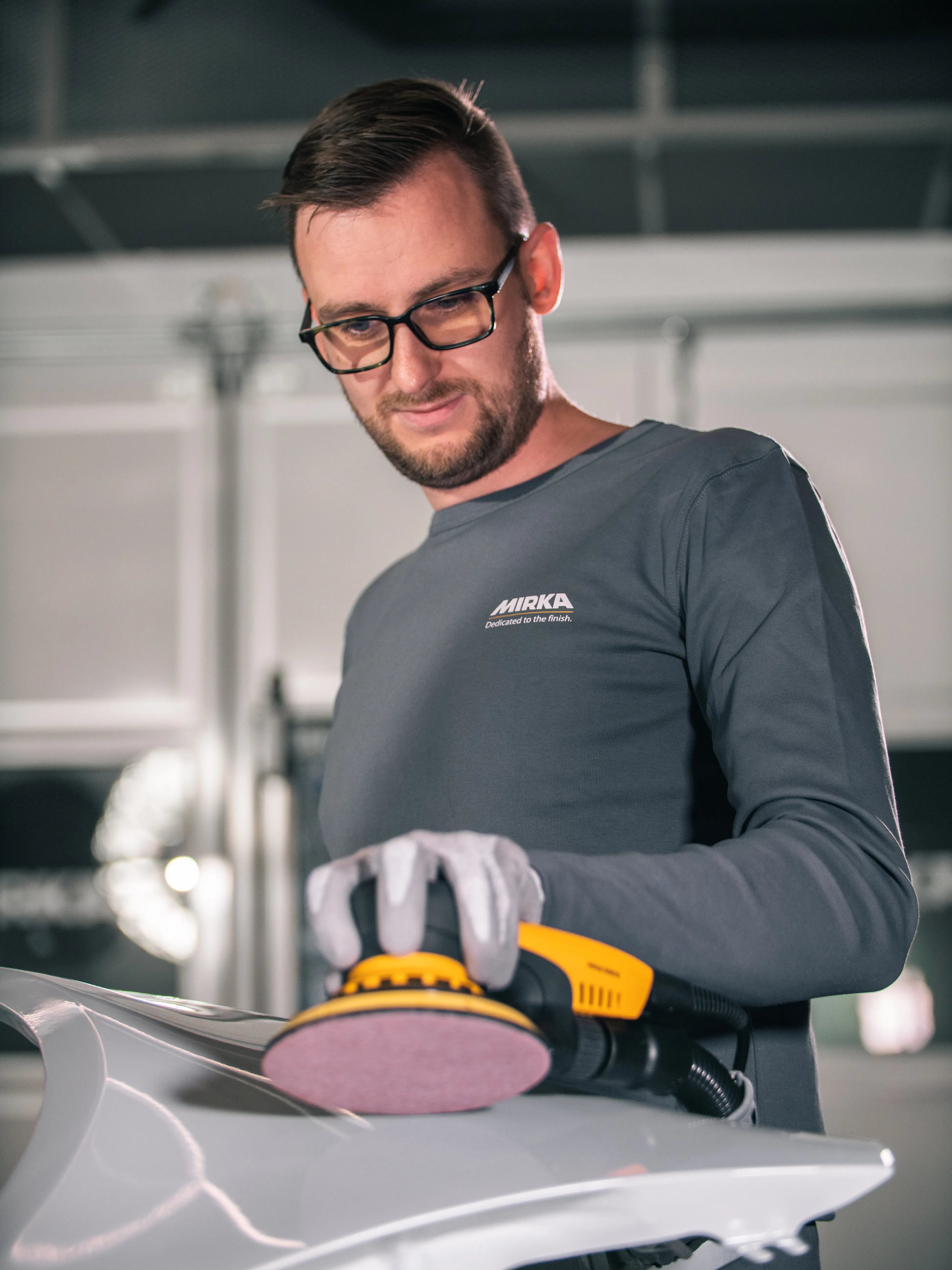 Mirka Abranet Ace HD 9 Inch Grip Sanding Discs - Side View | UnitedFinish.com